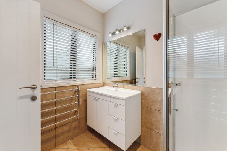 Photo of property in 8 Ernest Kemp Rise, Wharewaka, Taupo, 3330