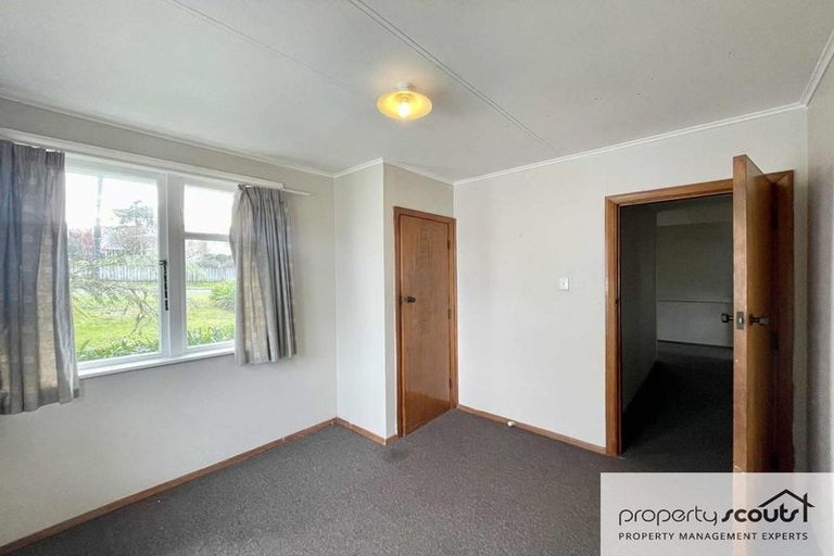 Photo of property in 26 Banks Street, Marfell, New Plymouth, 4310