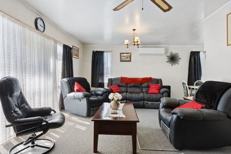 Photo of property in 33 Ryder Place, Kawerau, 3127