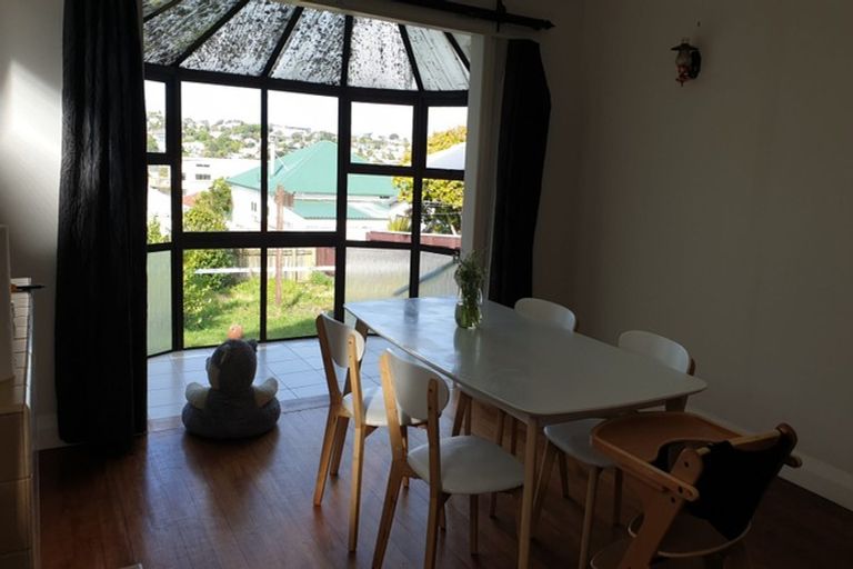 Photo of property in 14 Nottingham Street, Karori, Wellington, 6012