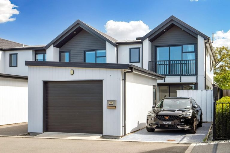 Photo of property in 17 Holmes Hanover Lane, Halswell, Christchurch, 8025