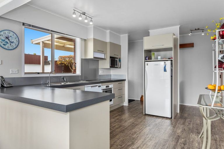 Photo of property in 17 Hikurangi Street, Whakatane, 3120