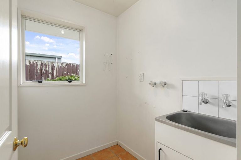 Photo of property in 116 Yaldhurst Road, Sockburn, Christchurch, 8042