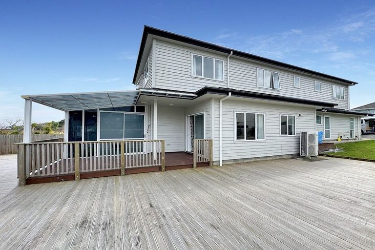 Photo of property in 152 Hill Road, The Gardens, Auckland, 2105