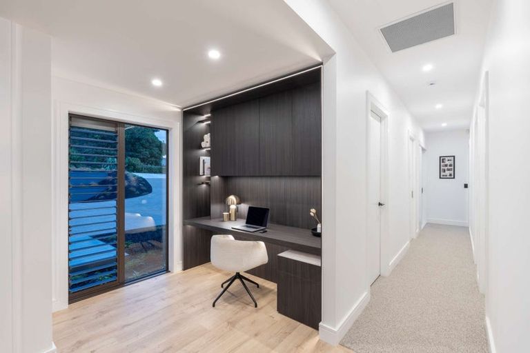 Photo of property in 293 Kitchener Road, Pukekohe, 2120