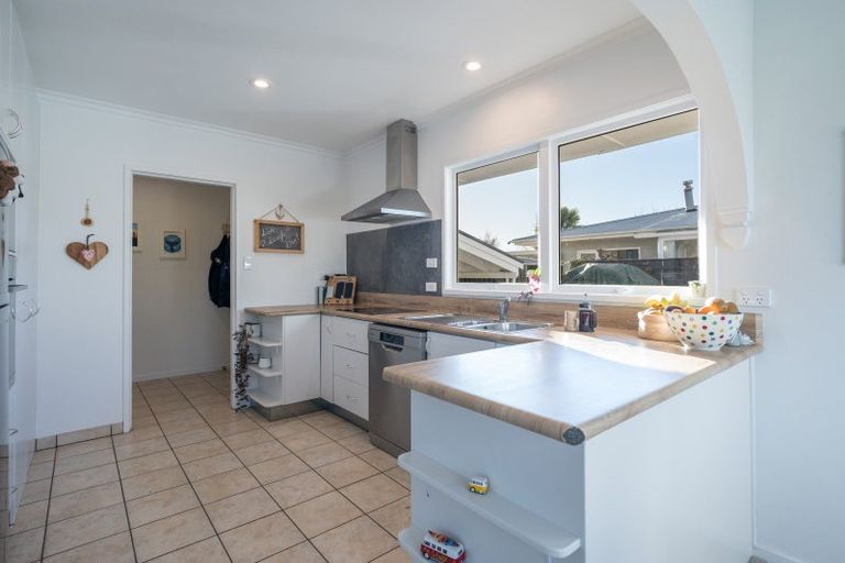 Photo of property in 141 Parkers Road, Tahunanui, Nelson, 7011