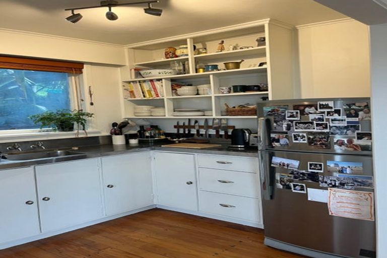 Photo of property in 2/17 Hepara Street, Hataitai, Wellington, 6021