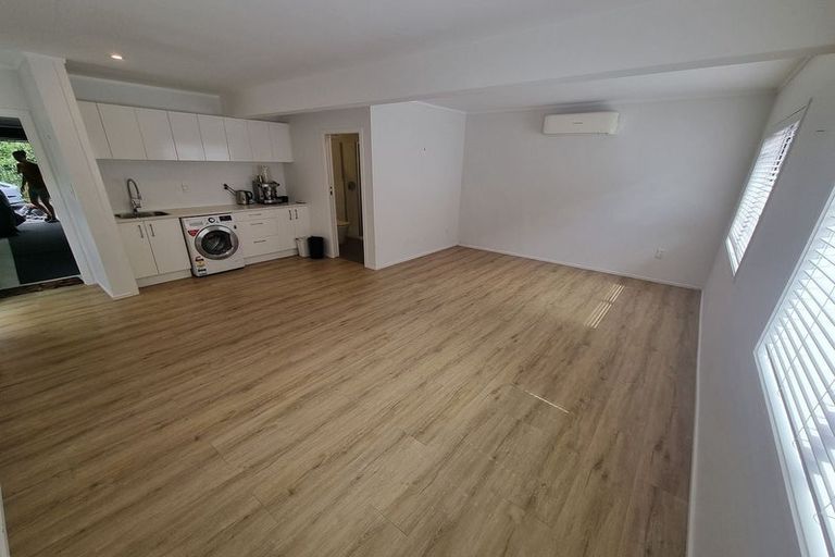 Photo of property in 28 Harley Road, Hauraki, Auckland, 0622