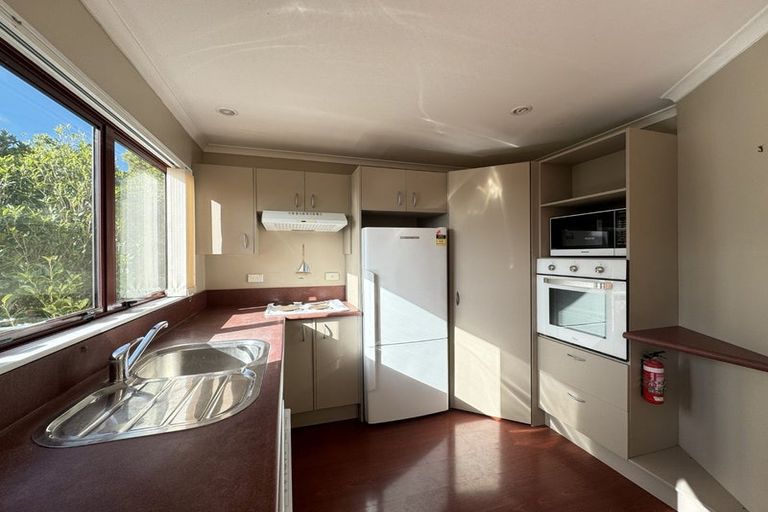 Photo of property in 7a Nebraska Way, Brooklyn, Wellington, 6021