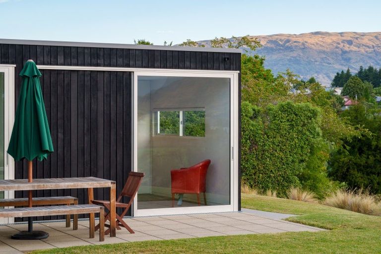 Photo of property in 58b Kings Drive, Wanaka, 9305