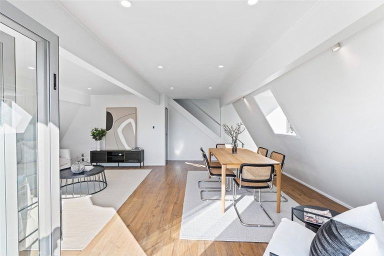 Photo of property in 6 Fitzroy Road, Bluff Hill, Napier, 4110