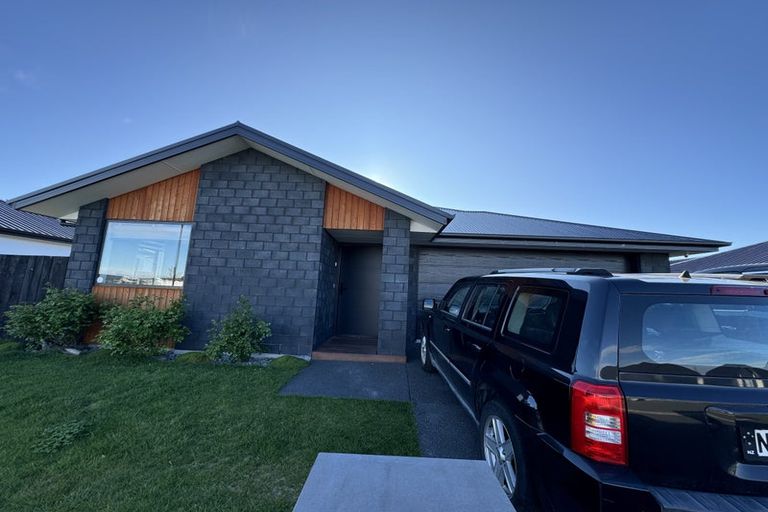 Photo of property in 41 Selfe Crescent, Burwood, Christchurch, 8083