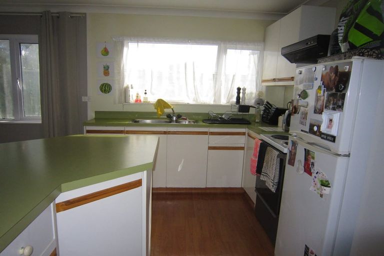 Photo of property in 207 Onepu Road, Lyall Bay, Wellington, 6022