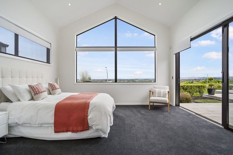 Photo of property in 300 Kitchener Road, Pukekohe, 2120