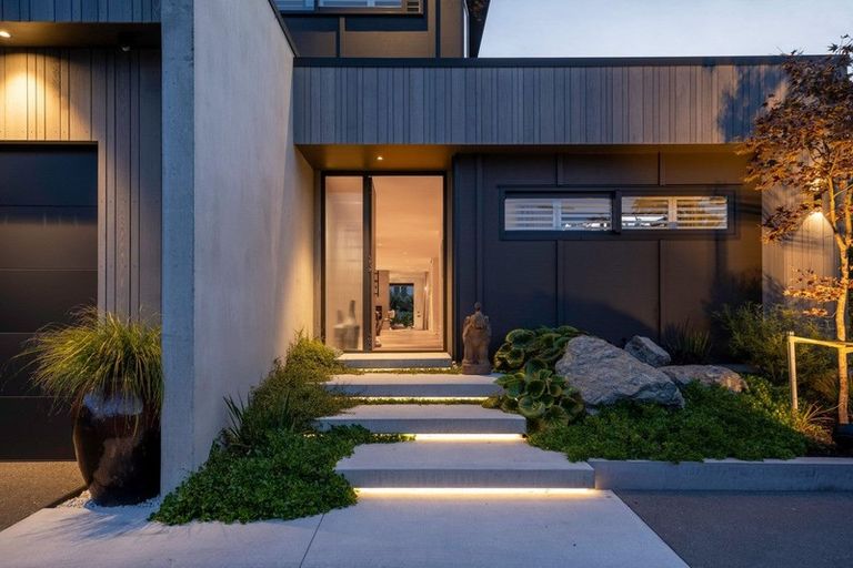 Photo of property in 98 Muricata Avenue, Mount Maunganui, 3116