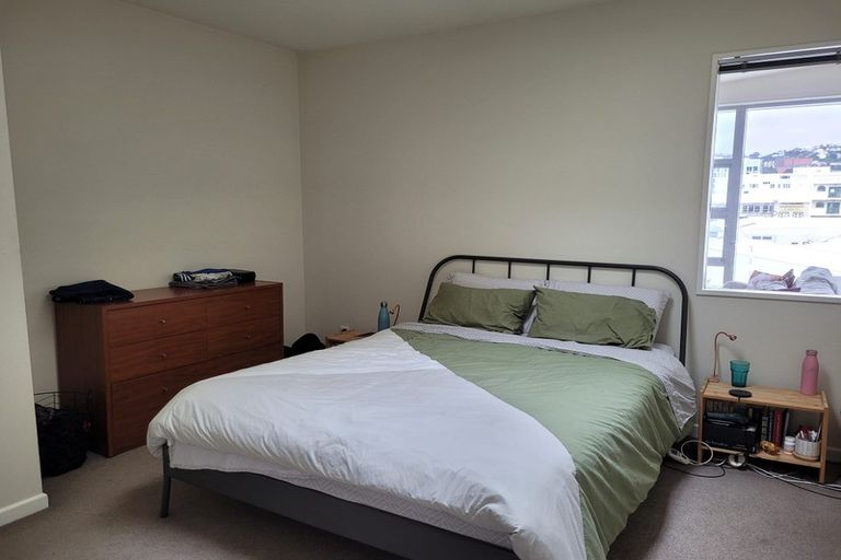 Photo of property in 25u1 Home Street, Mount Victoria, Wellington, 6011