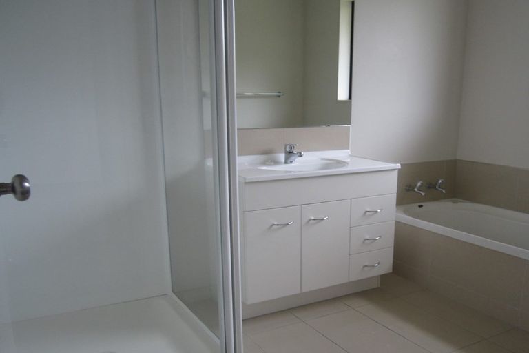 Photo of property in 10 The Palms, Rototuna, Hamilton, 3210