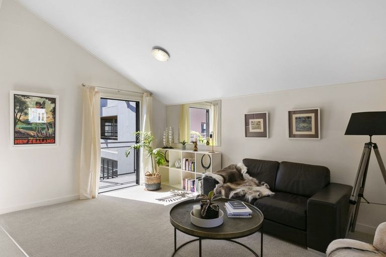 Photo of property in Hannahs Corner, 24/8 Leeds Street, Te Aro, Wellington, 6011