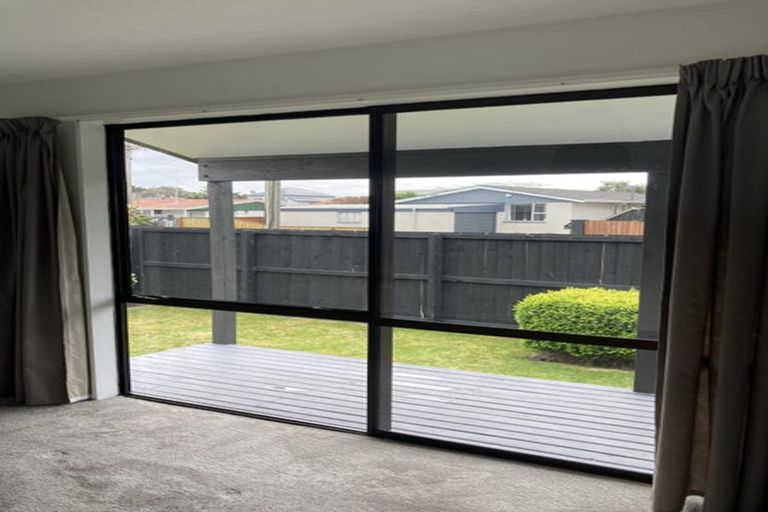 Photo of property in 25 Sandra Street, South New Brighton, Christchurch, 8062