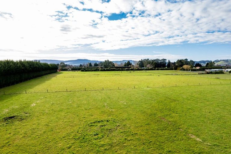 Photo of property in 255 Riccarton Road West, Mosgiel, 9092