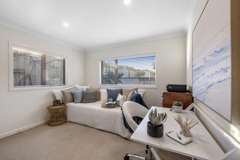 Photo of property in 3 Lakeview Quay, Pyes Pa, Tauranga, 3112