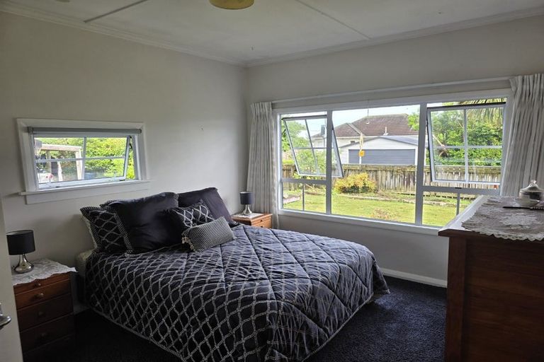 Photo of property in 28 List Street, Welbourn, New Plymouth, 4310