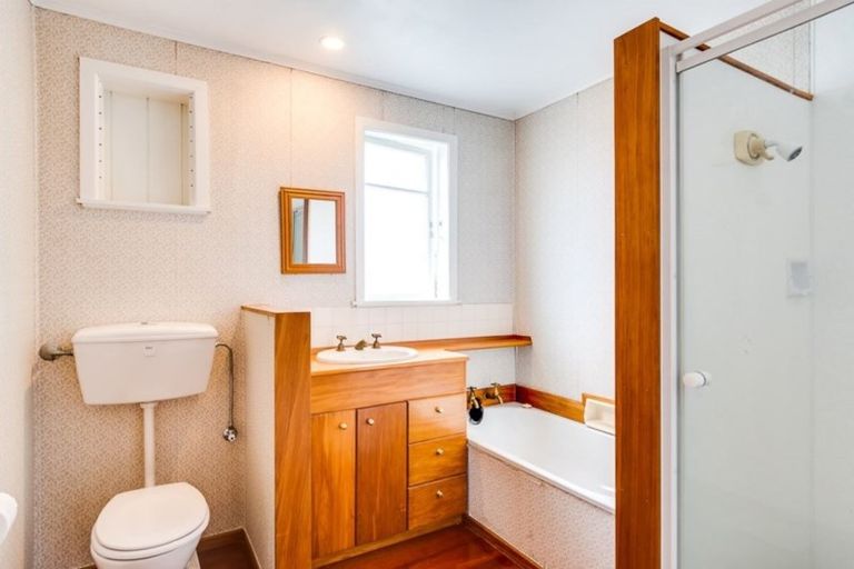 Photo of property in 5 Otatara Road, Taradale, Napier, 4112