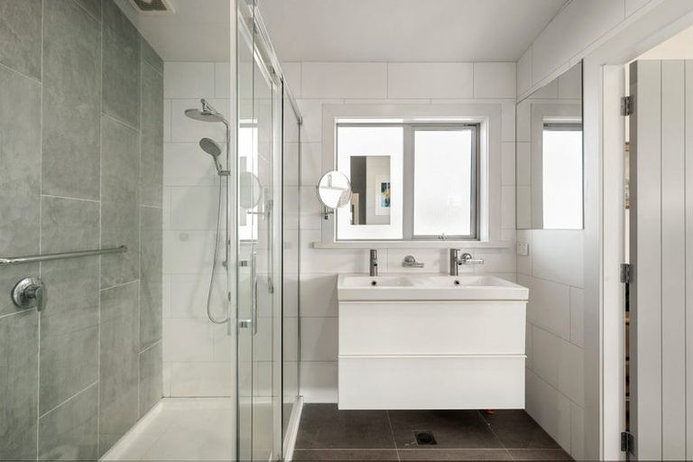 Photo of property in 18a Birkhall Grove, Strathmore Park, Wellington, 6022