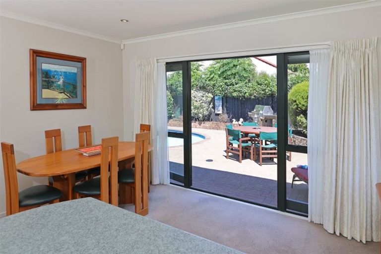 Photo of property in 3 Pippen Court, Henderson, Auckland, 0612