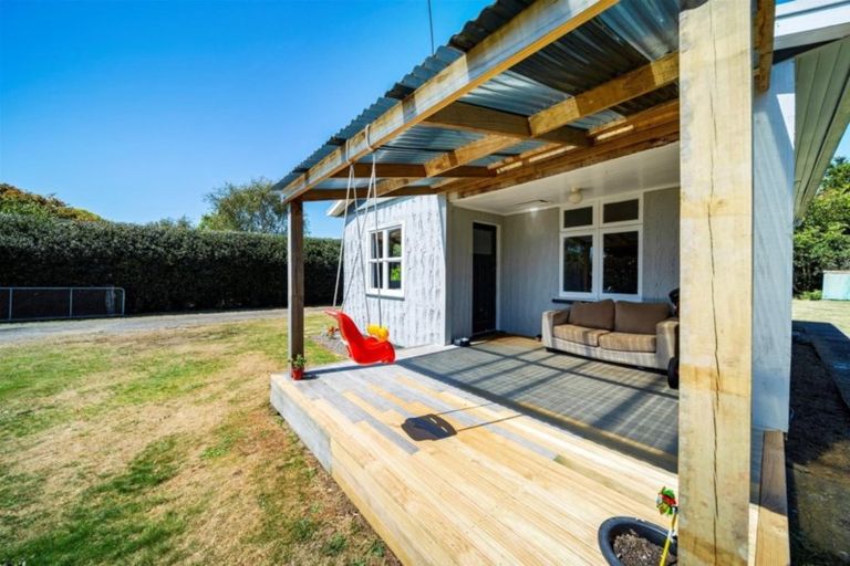 Photo of property in 23 Rosalind Street, Stratford, 4332