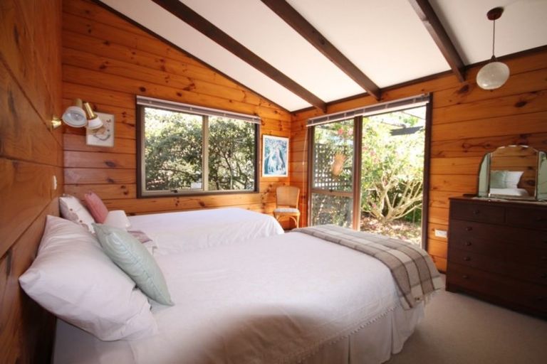 Photo of property in 15 Pitkethley Circle, Pauanui, Hikuai, 3579