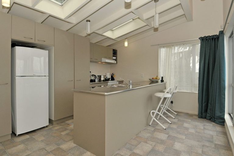 Photo of property in 84 Mitchell Street, Brooklyn, Wellington, 6021