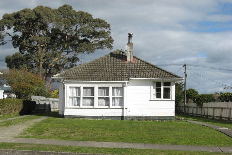 Photo of property in 5 Mccarthy Terrace, Waipukurau, 4200
