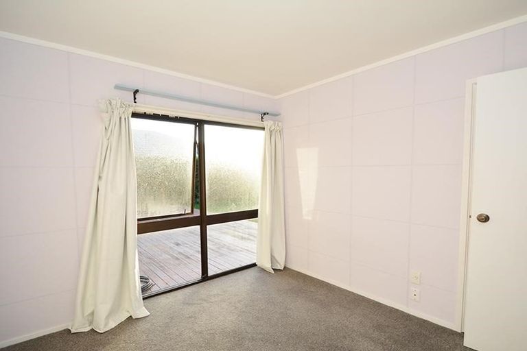Photo of property in 1/25 Millhouse Drive, Northpark, Auckland, 2013