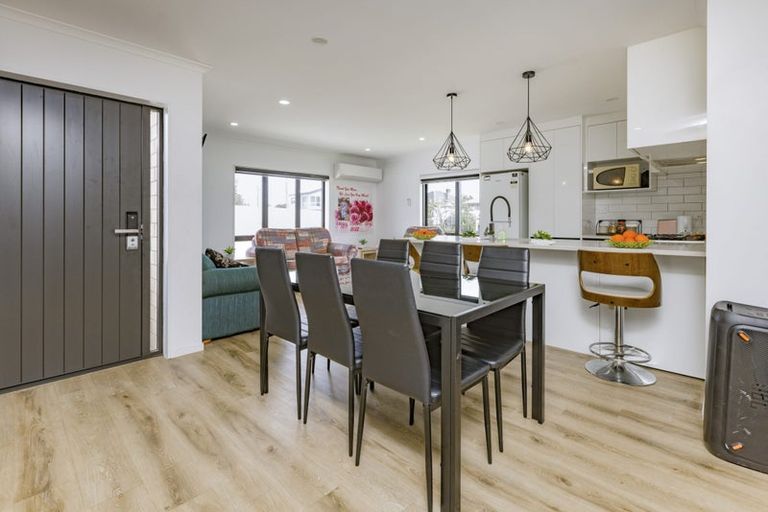 Photo of property in 41a James Street, Mangere East, Auckland, 2024