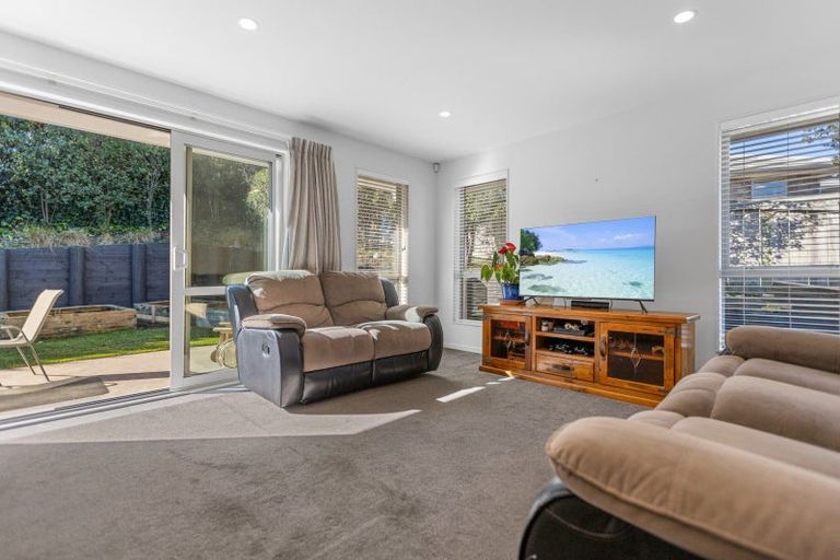 Photo of property in 46 Ballintoy Park Drive, Welcome Bay, Tauranga, 3175