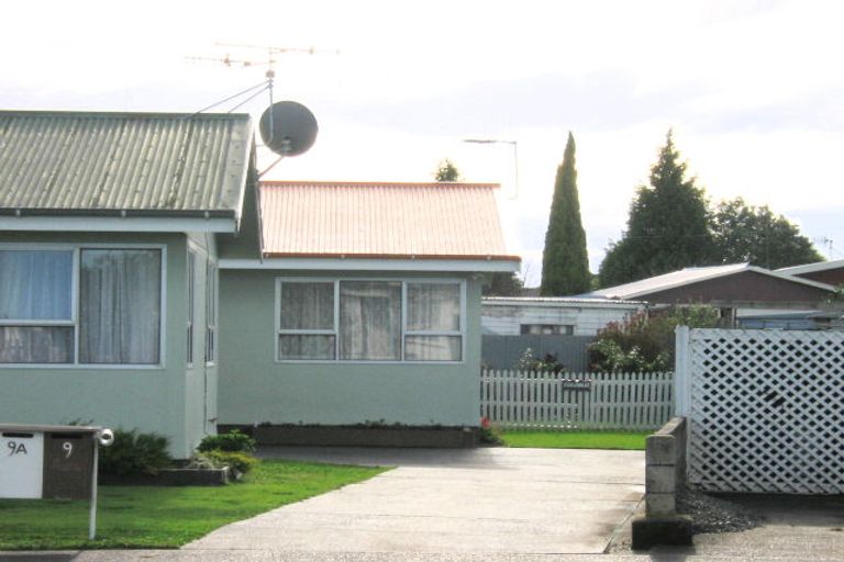 Photo of property in 9 Armour Place, Onekawa, Napier, 4110