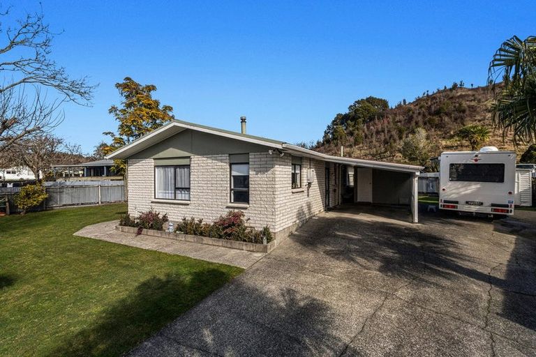 Photo of property in 18 Ryder Place, Kawerau, 3127