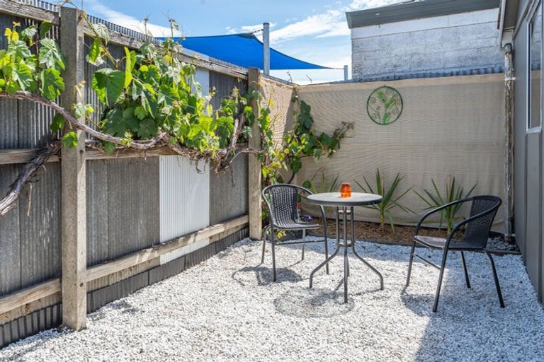 Photo of property in 1/130 Springs Road, Hornby, Christchurch, 8042