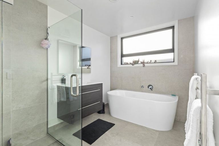 Photo of property in 45 Ashbury Drive, Tinwald, 7774