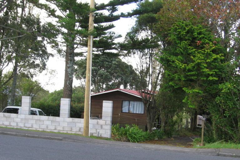 Photo of property in 80 Royal Road, Massey, Auckland, 0614
