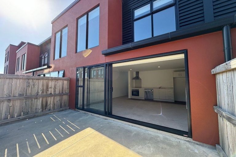 Photo of property in 17 Owens Place, Mount Maunganui, 3116