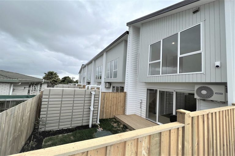 Photo of property in 4/112 Astley Avenue, New Lynn, Auckland, 0600