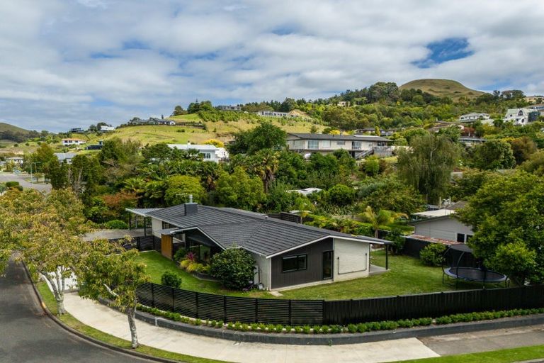 Photo of property in 29 Kent Terrace, Taradale, Napier, 4112