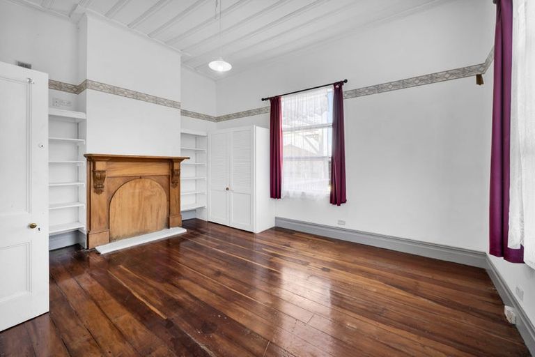 Photo of property in 176 Glover Road, Hawera, 4610