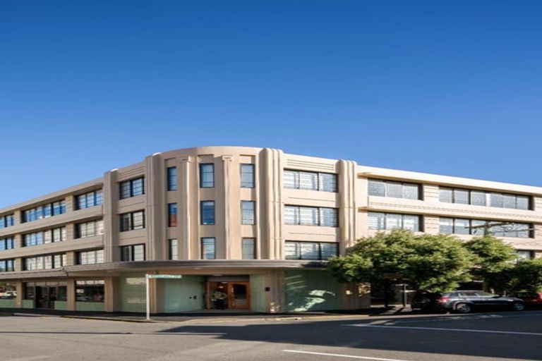 Photo of property in 309/3u Roxburgh Street, Mount Victoria, Wellington, 6011