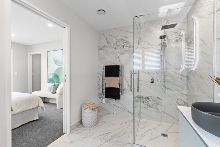 Photo of property in 54 Freedom Drive, Kelvin Grove, Palmerston North, 4414