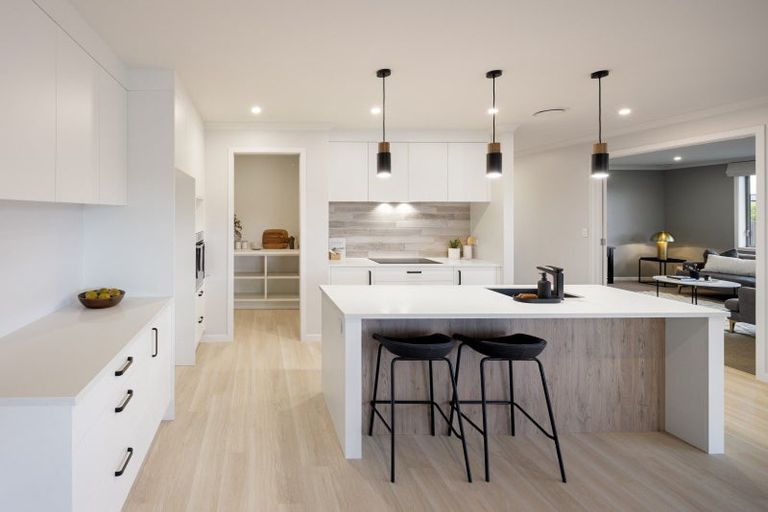 Photo of property in 39 Mike Smith Drive, Cambridge, 3434