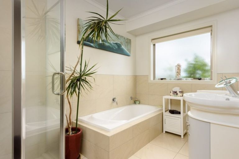 Photo of property in 74b Simpson Road, Papamoa Beach, Papamoa, 3118