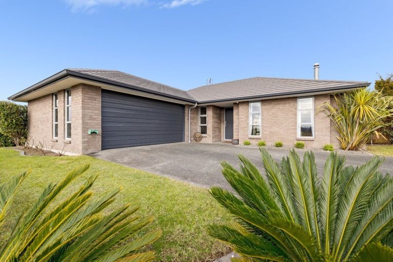 Photo of property in 36 Mortlake Heights, Pyes Pa, Tauranga, 3112